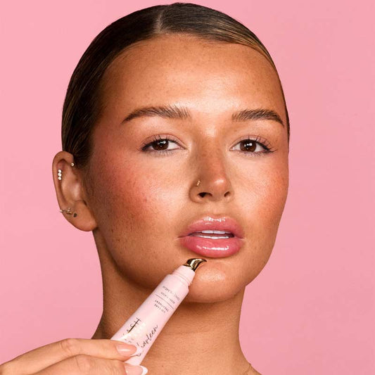 Lip Care Treatment Berry by KASH Beauty