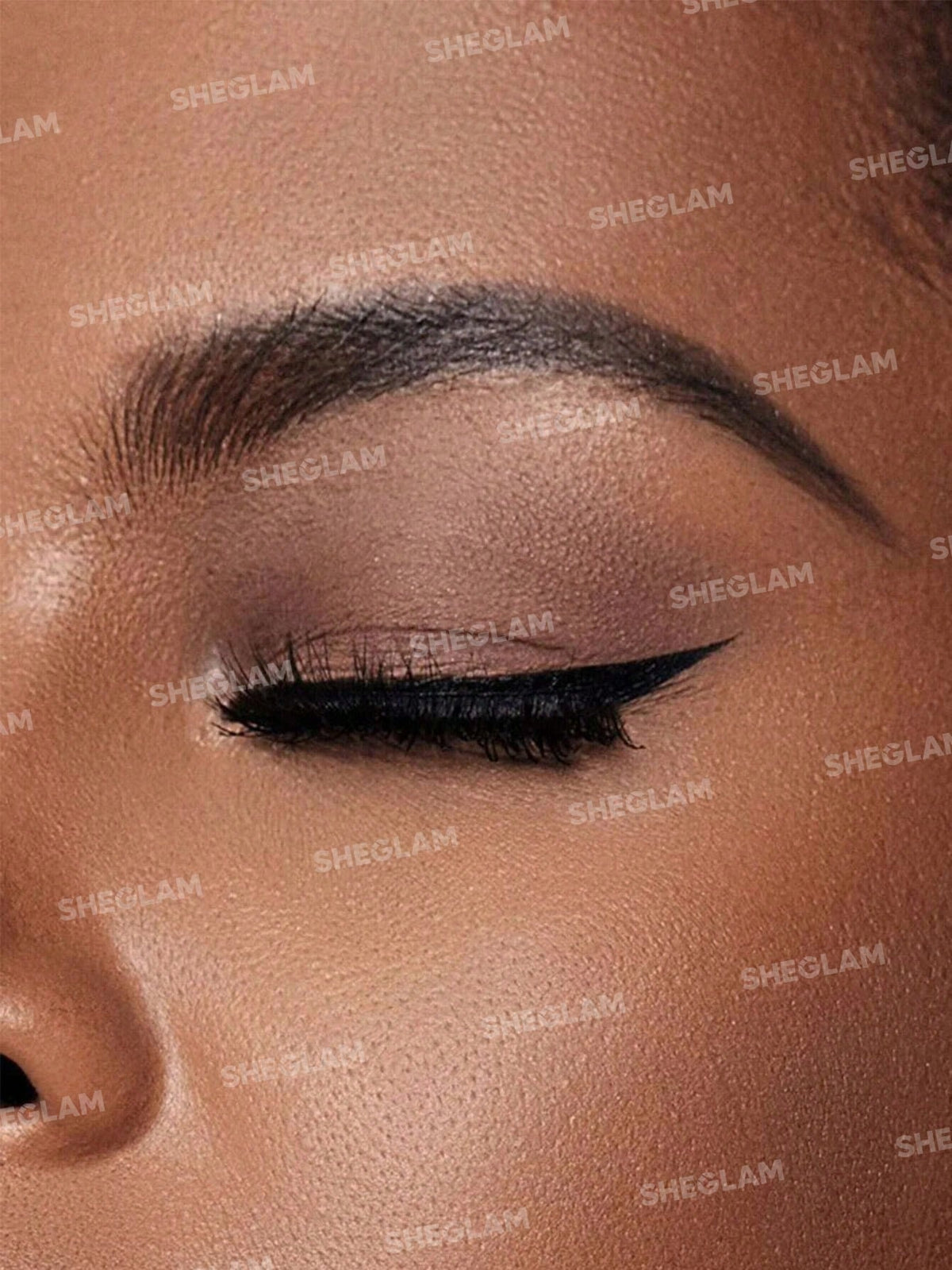 Pro Precision Waterproof Liquid Eyeliner 0.6ml by Sheglam