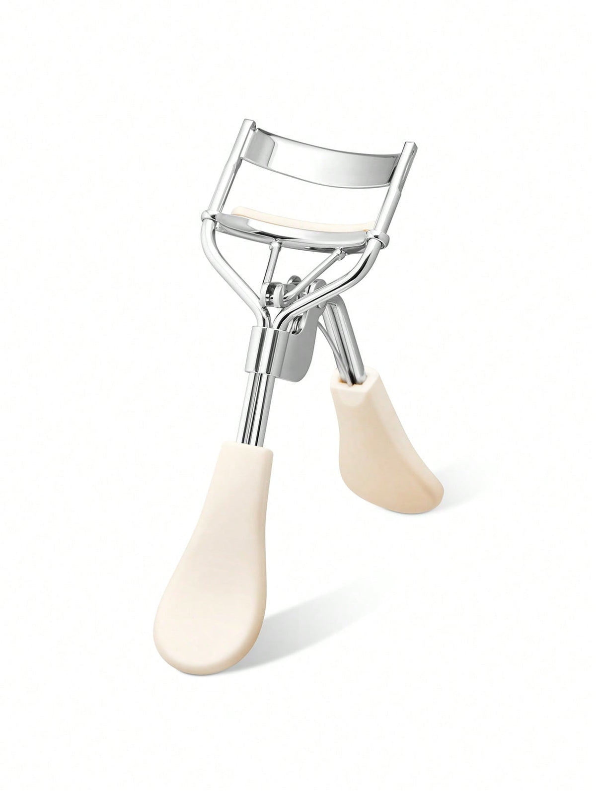 Made For Me Eyelash Curler by Sheglam