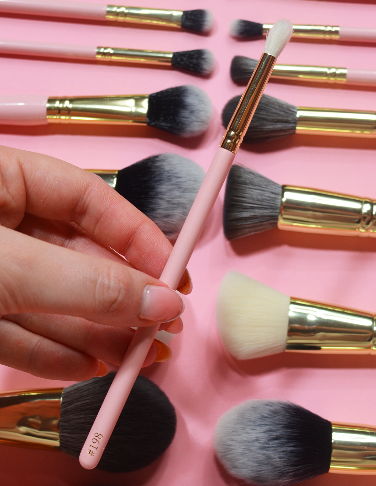 Rounded Diffuser Brush #198 by P. Louise Cosmetics