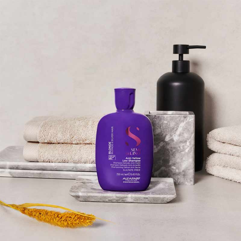 Semi Di Lino Blonde Anti-Yellow Low Shampoo by Alfaparf