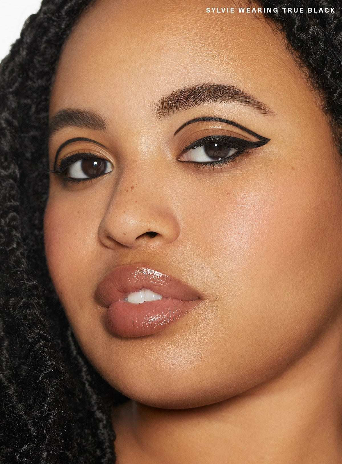Perfect Strokes Longwear Gel Eyeliner by Rare Beauty