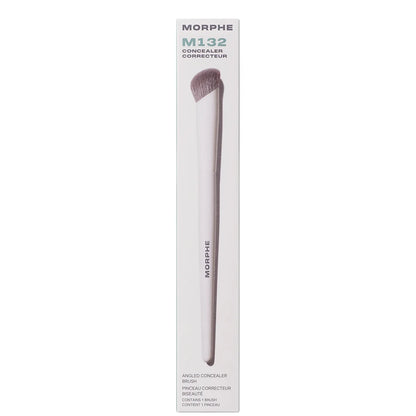 M132 Angled Concealer Brush by Morphe