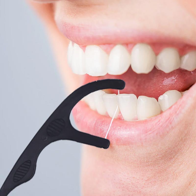 Floss Picks for Whitening Teeth by Spotlight Oral Care