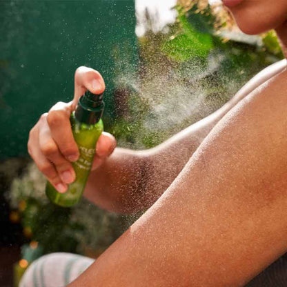 Skin Food Ultra-Light Dry Oil by Weleda